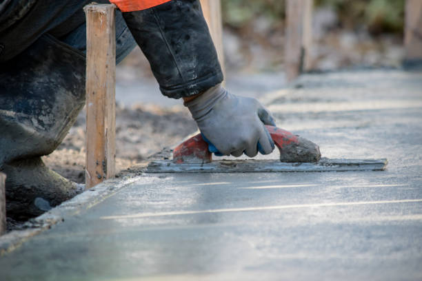 Best Concrete Resurfacing Services  in Luxemburg, WI